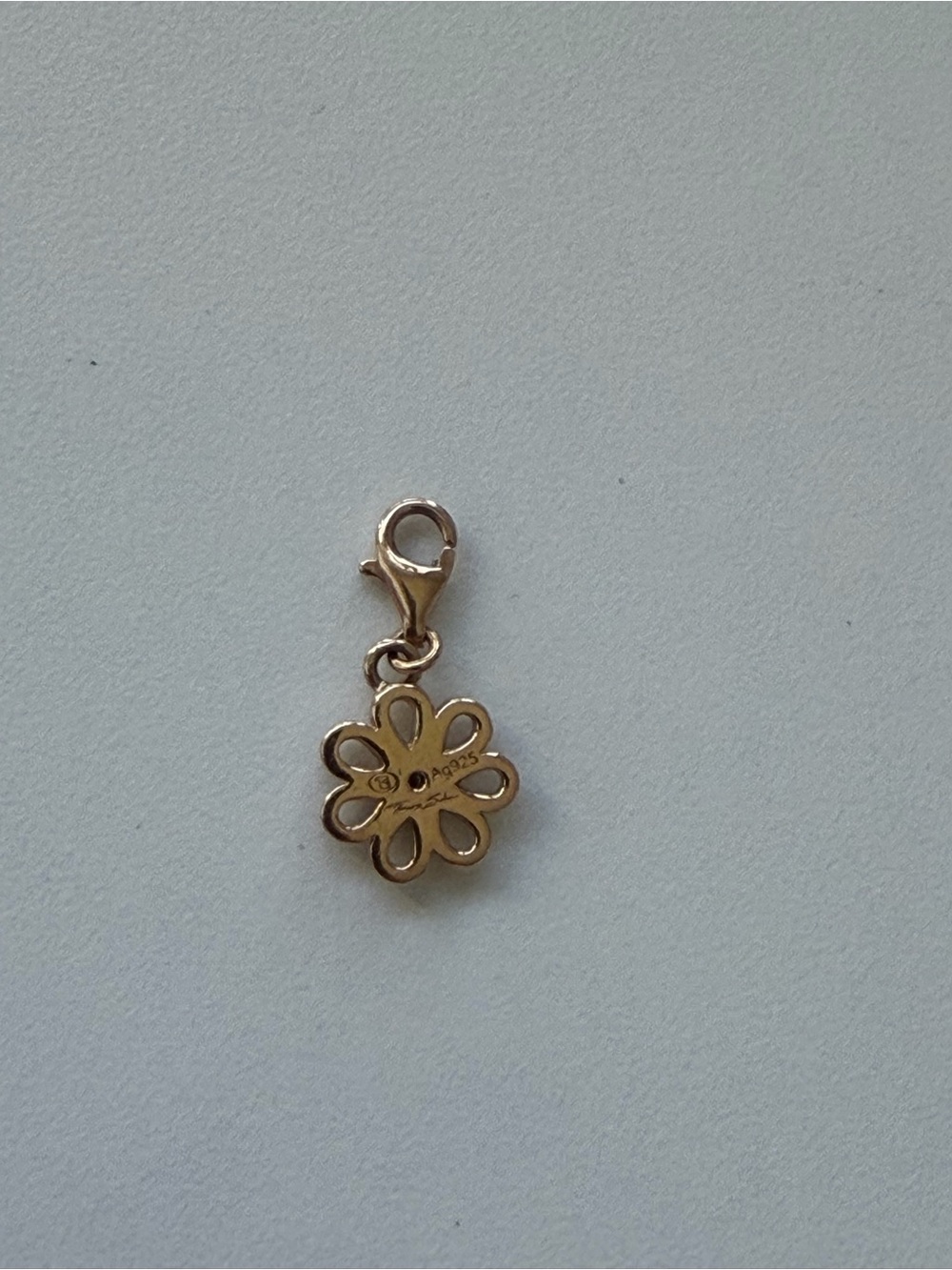 Thomas Sabo Gold Plated Sterling Silver Daisy Charm Authentic - Picture 5 of 7